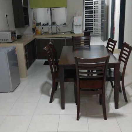 Spacious & Cozy Condo - Hijauan Heights Block C Kajang Exterior photo