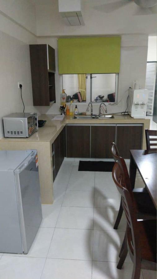 Spacious & Cozy Condo - Hijauan Heights Block C Kajang Exterior photo