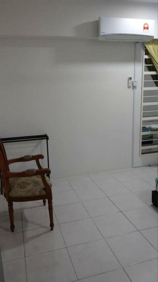 Spacious & Cozy Condo - Hijauan Heights Block C Kajang Exterior photo