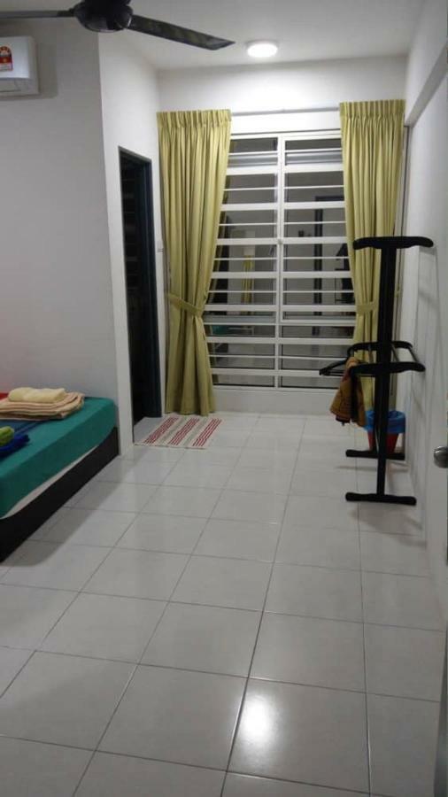 Spacious & Cozy Condo - Hijauan Heights Block C Kajang Exterior photo