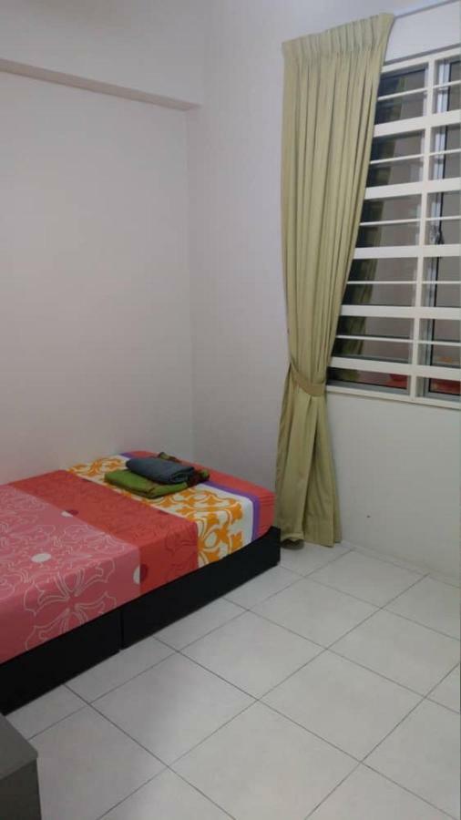 Spacious & Cozy Condo - Hijauan Heights Block C Kajang Exterior photo